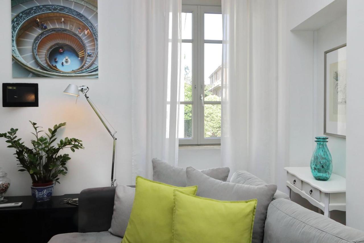 Luxury Apartment Vaticano-S'Peter Basilica - Netflix Wifi - Aircond Roma Dış mekan fotoğraf