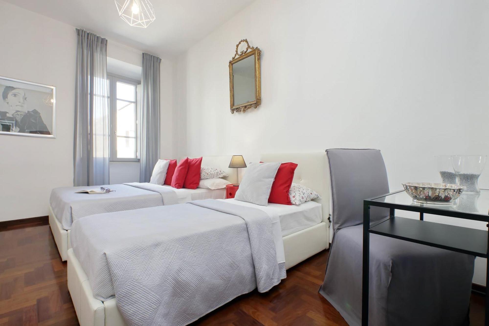 Luxury Apartment Vaticano-S'Peter Basilica - Netflix Wifi - Aircond Roma Dış mekan fotoğraf